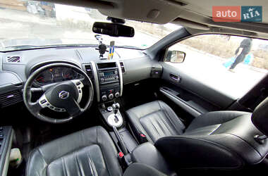 Внедорожник / Кроссовер Nissan X-Trail 2013 в 