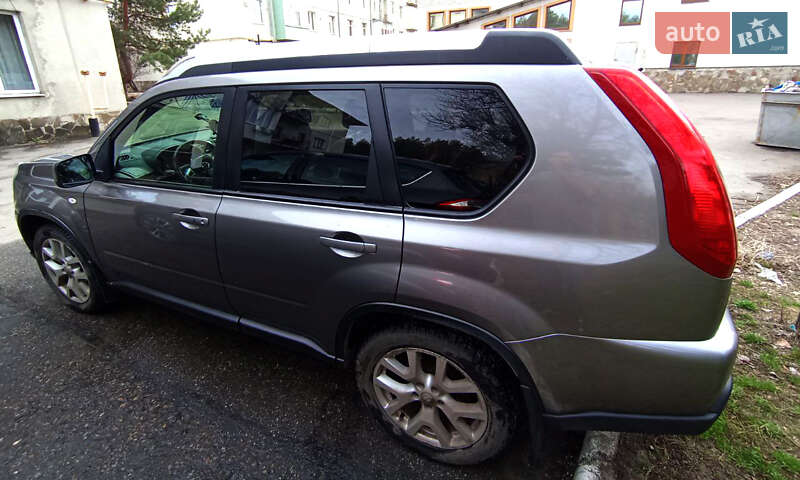 Внедорожник / Кроссовер Nissan X-Trail 2013 в Харькове