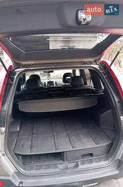 Внедорожник / Кроссовер Nissan X-Trail 2013 в 