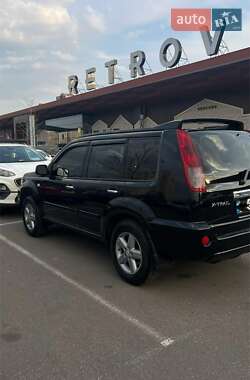 Внедорожник / Кроссовер Nissan X-Trail 2005 в 