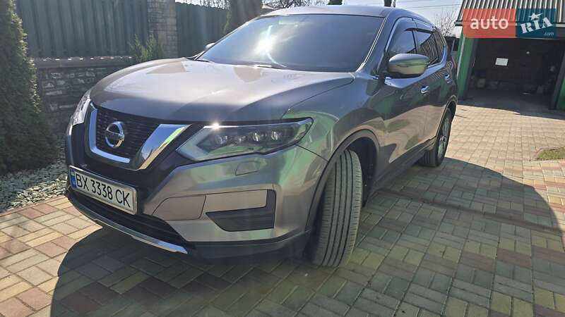 Позашляховик / Кросовер Nissan X-Trail 2018 в Хмельницькому