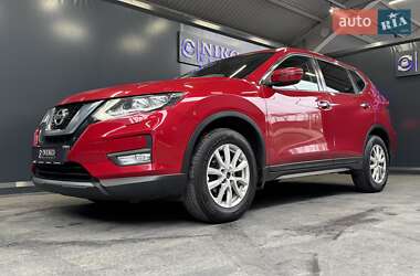 Позашляховик / Кросовер Nissan X-Trail 2018 в 
