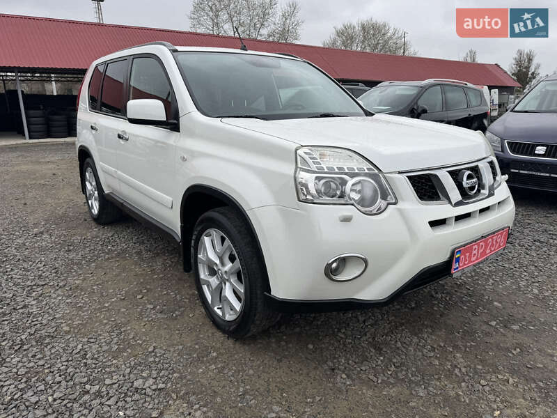 Внедорожник / Кроссовер Nissan X-Trail 2011 в Луцке