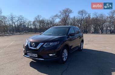 Позашляховик / Кросовер Nissan X-Trail 2020 в 