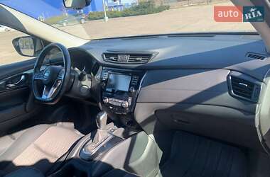 Позашляховик / Кросовер Nissan X-Trail 2020 в 
