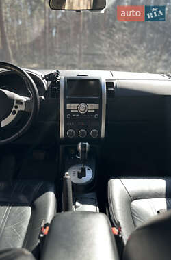 Внедорожник / Кроссовер Nissan X-Trail 2010 в 