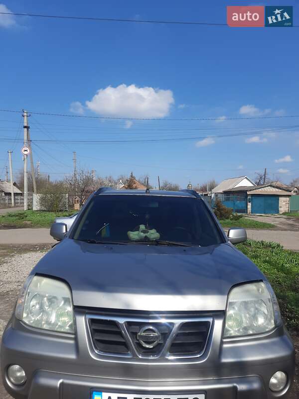 Внедорожник / Кроссовер Nissan X-Trail 2002 в Кривом Роге