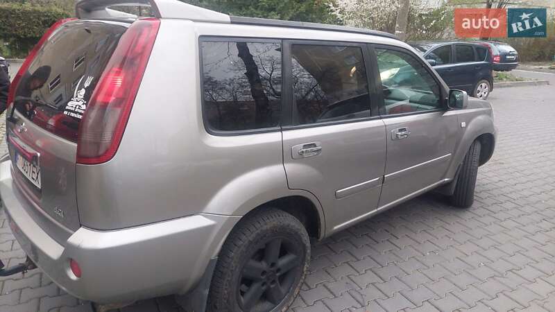 Внедорожник / Кроссовер Nissan X-Trail 2005 в Ивано-Франковске