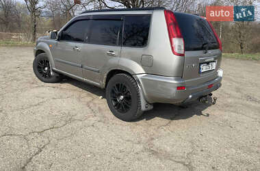 Внедорожник / Кроссовер Nissan X-Trail 2003 в Долине