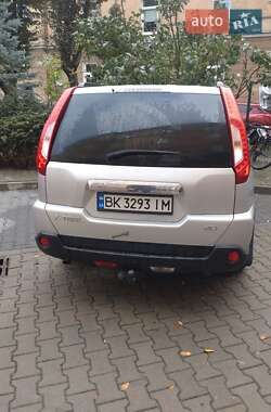 Внедорожник / Кроссовер Nissan X-Trail 2011 в 