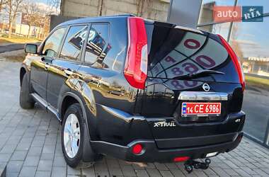 Позашляховик / Кросовер Nissan X-Trail 2012 в 