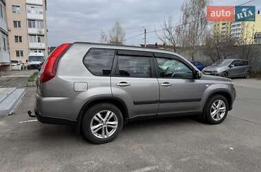 Внедорожник / Кроссовер Nissan X-Trail 2012 в 