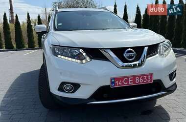 Внедорожник / Кроссовер Nissan X-Trail 2016 в 