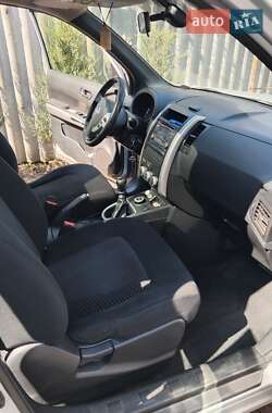 Внедорожник / Кроссовер Nissan X-Trail 2014 в 
