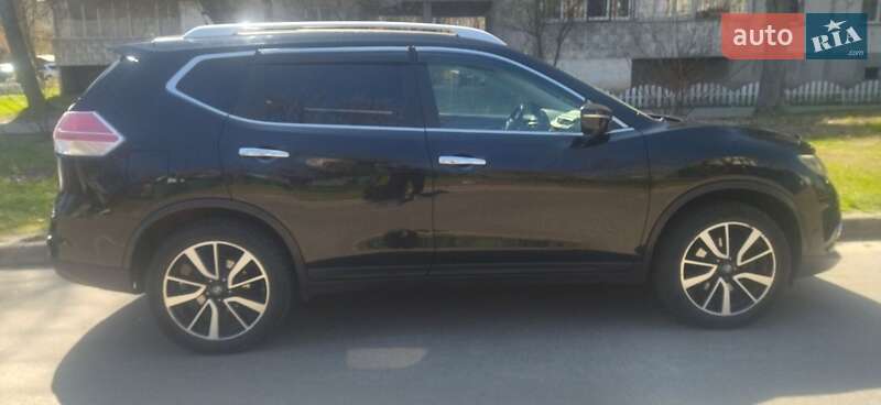 Внедорожник / Кроссовер Nissan X-Trail 2014 в Черкассах