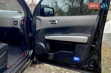 Позашляховик / Кросовер Nissan X-Trail 2008 в 