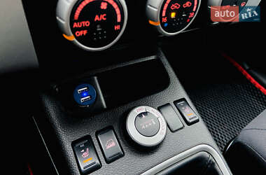Позашляховик / Кросовер Nissan X-Trail 2008 в 