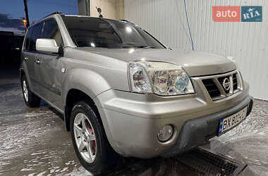 Позашляховик / Кросовер Nissan X-Trail 2003 в 