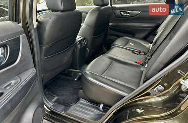 Внедорожник / Кроссовер Nissan X-Trail 2014 в 