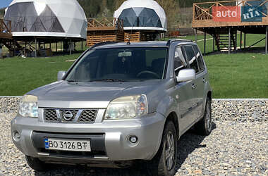 Внедорожник / Кроссовер Nissan X-Trail 2004 в 