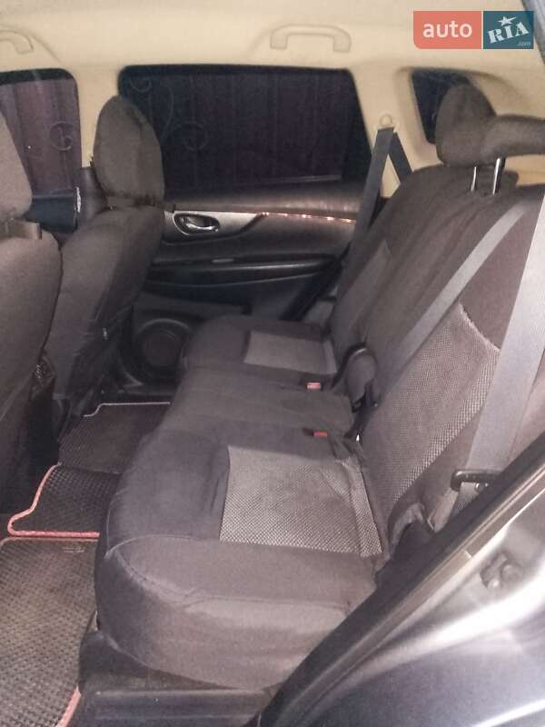 Позашляховик / Кросовер Nissan X-Trail 2016 в Борисполі