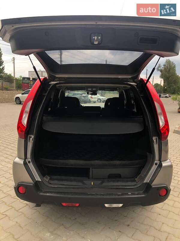 Позашляховик / Кросовер Nissan X-Trail 2012 в Тернополі