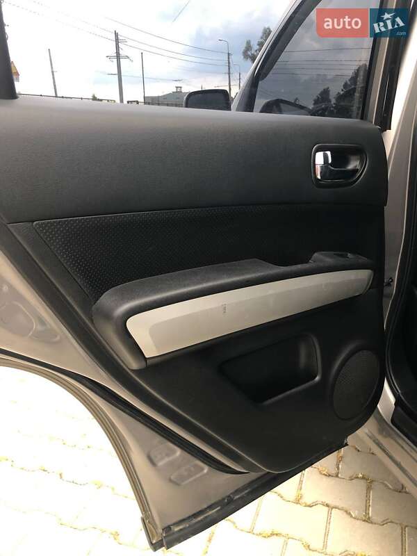 Позашляховик / Кросовер Nissan X-Trail 2012 в Тернополі