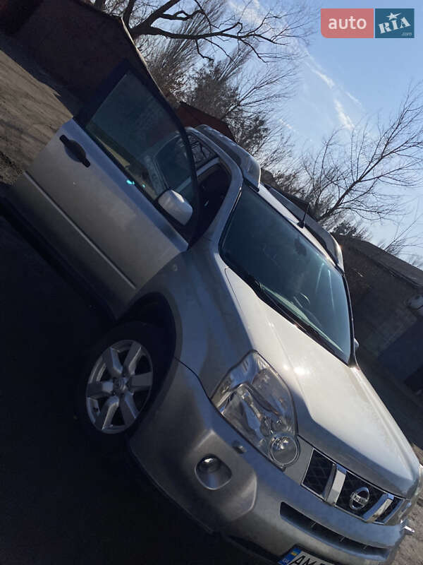 Позашляховик / Кросовер Nissan X-Trail 2008 в Малині