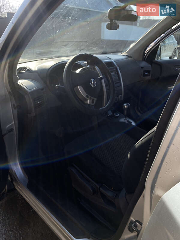 Позашляховик / Кросовер Nissan X-Trail 2008 в Малині