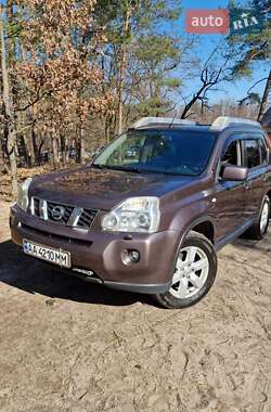 Позашляховик / Кросовер Nissan X-Trail 2007 в 