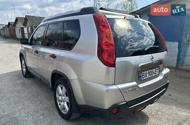 Внедорожник / Кроссовер Nissan X-Trail 2010 в 