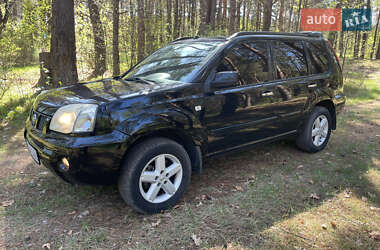 Внедорожник / Кроссовер Nissan X-Trail 2006 в Костополе