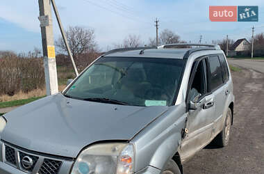 Внедорожник / Кроссовер Nissan X-Trail 2003 в 