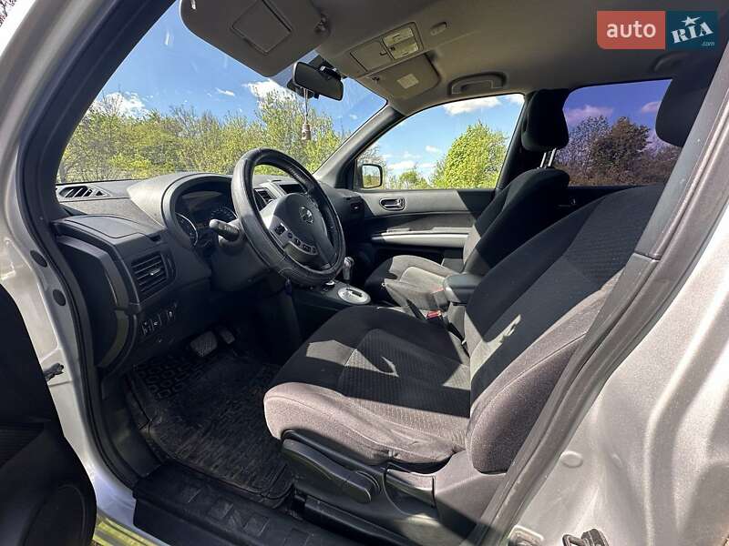 Позашляховик / Кросовер Nissan X-Trail 2013 в Києві