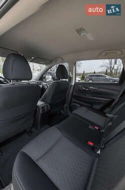 Позашляховик / Кросовер Nissan X-Trail 2021 в 