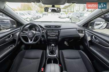 Позашляховик / Кросовер Nissan X-Trail 2021 в 