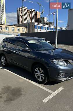 Позашляховик / Кросовер Nissan X-Trail 2016 в 