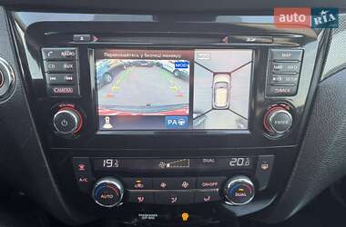 Внедорожник / Кроссовер Nissan X-Trail 2015 в 