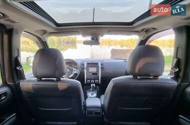 Позашляховик / Кросовер Nissan X-Trail 2012 в 