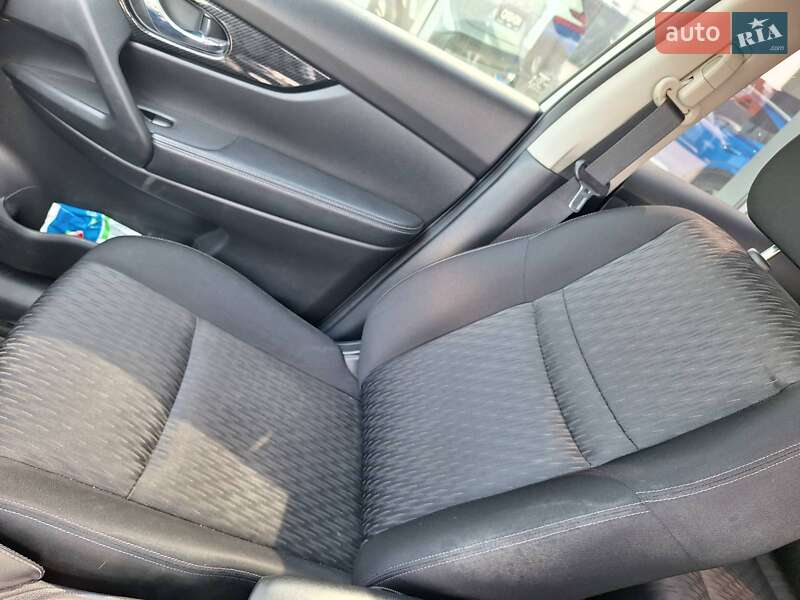 Позашляховик / Кросовер Nissan X-Trail 2018 в Львові