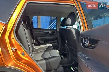 Позашляховик / Кросовер Nissan X-Trail 2019 в 