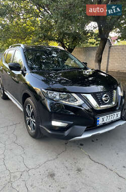 Позашляховик / Кросовер Nissan X-Trail 2021 в 