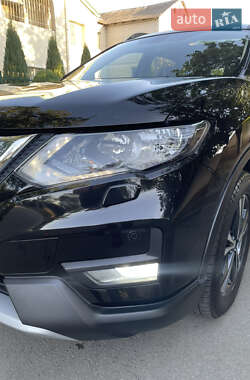 Позашляховик / Кросовер Nissan X-Trail 2021 в 