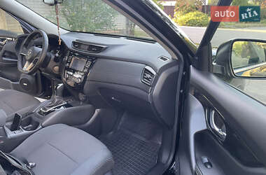 Позашляховик / Кросовер Nissan X-Trail 2021 в 