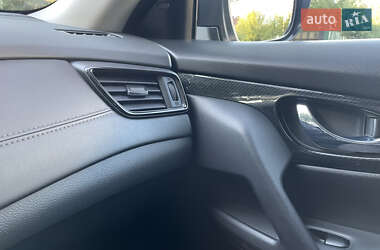 Позашляховик / Кросовер Nissan X-Trail 2021 в 