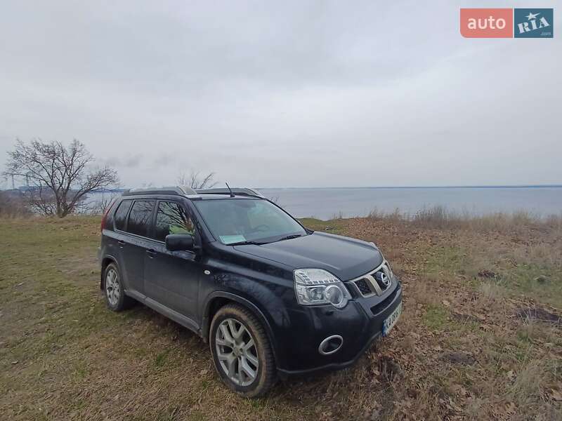 Nissan X-Trail 2012