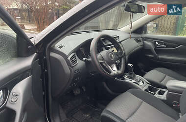 Позашляховик / Кросовер Nissan X-Trail 2021 в 