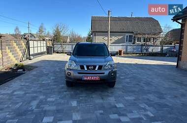 Внедорожник / Кроссовер Nissan X-Trail 2008 в 