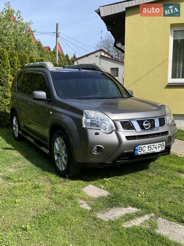Внедорожник / Кроссовер Nissan X-Trail 2010 в Львове фото 3 Внедорожник / Кроссовер Nissan X-Trail 2010 в Львове