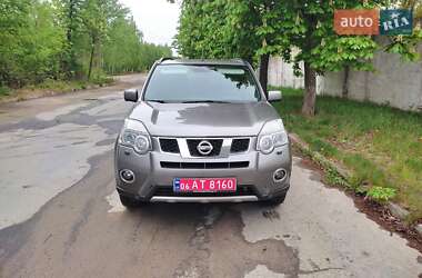 Позашляховик / Кросовер Nissan X-Trail 2013 в Звягелі